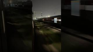 Pantograph Spark sound trainsound railwaystation indianrailways tracksounds [upl. by Tratner]