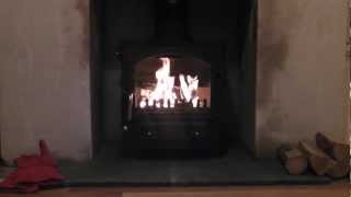 Town amp Country little thurlow defra approved 5kw multi fuel stove [upl. by Ziza]