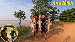 Pescando PEIXE DE COURO e SARDINHA nas águas BARRENTA E PERIGOSA do RIO SOLIMÕES [upl. by Keg]