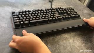 Razer Huntsman Elite  Wrist rest [upl. by Macleod]