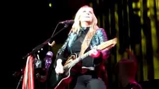 Melissa Etheridge Utrecht 28 April 2015  Bring Me Some Water [upl. by Lazaro]