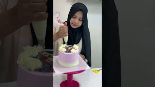 Whipping cream cake icing on cake  bakery style whipping cream recipe  tahoor fatima raad [upl. by Yarised114]