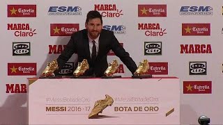 Lionel Messi recebe Bota de Ouro [upl. by Raddi]