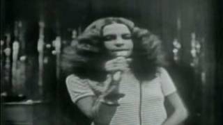 GAL COSTA  VOCÊ NÃO ENTENDE NADA ENSAIO 1970 [upl. by Donalt867]