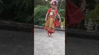 Thare Aatrending shorts dance Thare AaGuru Naman [upl. by Berkman]