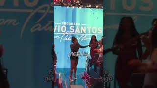 Glória Groove  Nosso Primeiro Beijo programasilviosantos GloriaGroove sbt ​⁠ [upl. by Salomie834]