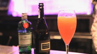 How To Make A Christmas Prosecco Cocktail [upl. by Pool]