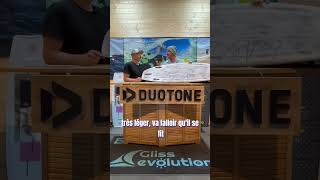 🌊 Planche de surf Kite Duotone Whip Dlab 2025 présentée par Thomas et Adrien [upl. by Eudoxia]