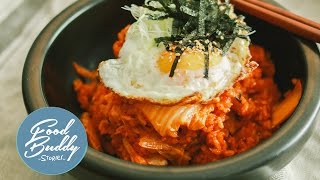 ข้าวผัดกิมจิ  Kimchi Fried Rice [upl. by Joellen]