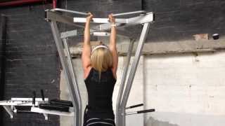 IFBB Pro Amanda Doherty performs Flat BB Bench and Pullup superset [upl. by Arrat]