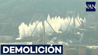 Demolición del puente Morandi en Génova [upl. by Lynnett207]