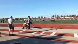 2014 OFSAA Senior Boys Triple Jump Brian Obonna 1400m [upl. by Burke]