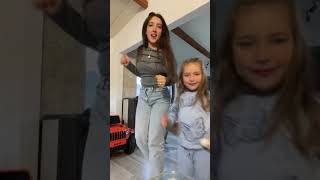 😍 HERMANAS BAILE VIRAL 😜 viral [upl. by Spielman]