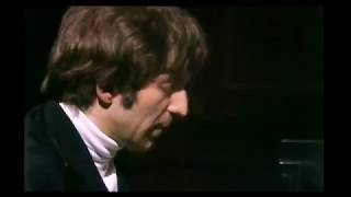 VLADIMIR ASHKENAZY Mozart Piano Concerto  21  Philharmonia Orch 1974 [upl. by Ydnew]