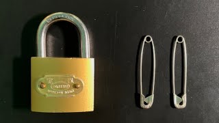 How can i open lock with safety pin 🔓 [upl. by Ardna585]