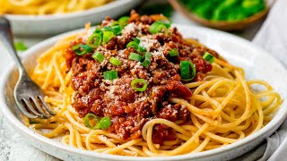 Quick and Easy Spaghetti Bolognese  Family Favourite [upl. by Nabatse]