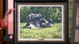 Mooesota Live Artist uses cows as her painting muse [upl. by Aicila]