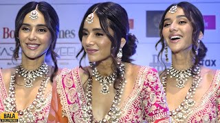 Shibani Dandekar L00KS Super STUNNING In Orange amp Pink Bridal Dress at BTFW 2024 [upl. by Amej872]