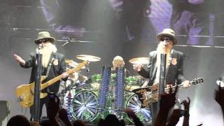 ZZ Top  Sharp Dressed Man Live [upl. by Mildred42]