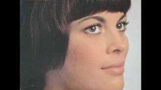 Mireille Mathieu  Tu Riais [upl. by Gratianna]