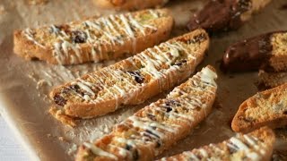 How to make the BEST BISCOTTI Recipe  Cách làm bánh quy Biscotti [upl. by Stedt]