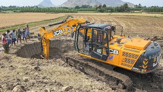 JCB JS205 Excavator Dig New Circular Well at Many Farmer’s together Own Expense [upl. by Franciska]