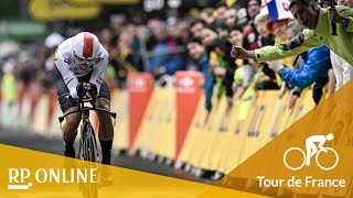 Tour de France 2017 Fans trotzen Regen beim Zeitfahren [upl. by Walke]