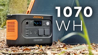 Jackery Solargenerator 1000 V2 power station with solar panel for outdoor film shoot [upl. by Aniram196]