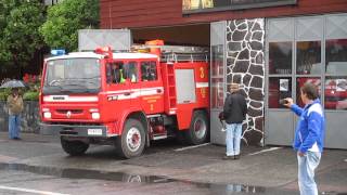 Bomberos Pucón saliendo a accidente camino a Villarrica Engine 3 Pucon FD goes to a car crash [upl. by Rebna504]