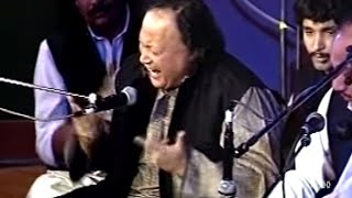 Allah Hoo Allah Hoo with English Translation  Live In Concert  Nusrat Fateh Ali Khan [upl. by Potts]