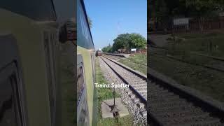 train locomotive railway pakistan pakrailway railroad ZCU20 Locomotive leading Train [upl. by Alyhc909]