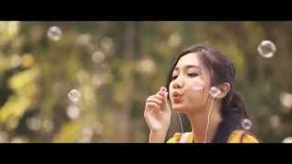 EMONI BALI  Harmoni Nada Cinta Official Music Video [upl. by Kristan]