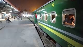 green Line Express in Lahore junction [upl. by Aitenev]