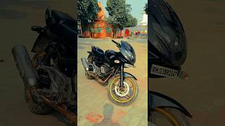 Pulsar220👻automobile youtubeshorts viralvideo yt 4k bike [upl. by Zaria]