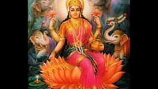 Sowbhagya lakshmi ravama  Lakshmi aarti with lyrics in description [upl. by Beare479]