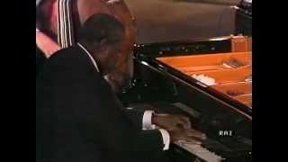 Oscar Peterson Trio Wave Tom Jobim [upl. by Dlonyer803]