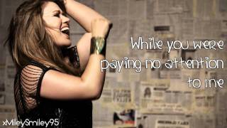 Kelly Clarkson  Alone with lyrics [upl. by Inavoy]