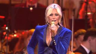 Helene Fischer  Feliz Navidad Live aus der Hofburg Wien [upl. by Eicyaj]