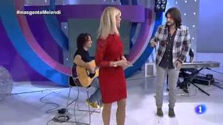 Melendi quotCheque al portamorquot Acústico  Prog Más Gente TVE [upl. by Fannie]