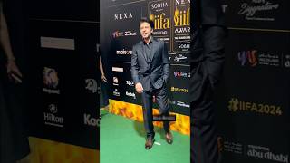 Shahrukh Khan Boss Entry at Iffa award show shahrukhkhan srk iffa2024 shorts [upl. by Ahseya]