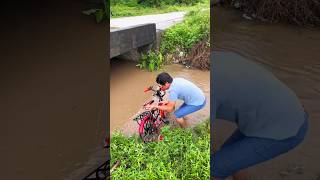 Bicycle canal in drown 🚲 New Viral Gadgets Smart Appliances Kitchen Utensils Home Inventions [upl. by Rudin370]