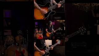 Gibson ES335 vs Gibson Les Paul Comparison gibsongearguide gibsonlespaul [upl. by Damalas]