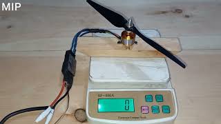 brushless motor 2212 thrust test  bldc 1000kv motor test  rc drone motor test [upl. by Keyek]