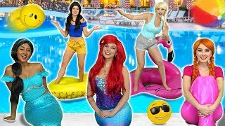 JASMINE’S POOL PARTY WITH ELSA AND ANNA ARIEL AND BELLE Totally TV [upl. by Aneej890]