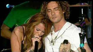 Miley Cyrus amp David Bisbal When I look at you Rock in Riomadrid HQ [upl. by Ennaillek]