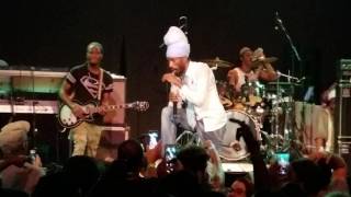 Sizzla  Be Strong [upl. by Anohr]