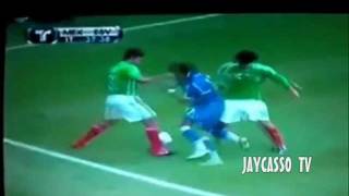 Cristian Castillo Bailando a Mexico en el azteca El Salvador vs Mexico [upl. by Dulce]