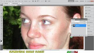 Tutorial Photoshop CS5  Come rimuovere gli occhi rossi [upl. by Allisan816]