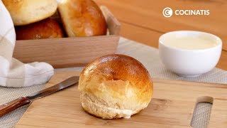 BOLLOS de MANTEQUILLA 🧈 Los famosos bollitos de BILBAO rellenos de crema ¡caseros  Cocinatis [upl. by Sackville608]