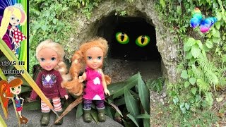 Anna and Elsa Toddlers Rabbit Hole Adventure  1 Toys Dolls Elsya Fantasy TV Toys In Action Dolls [upl. by Marylou]